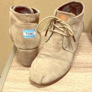 Toms booties